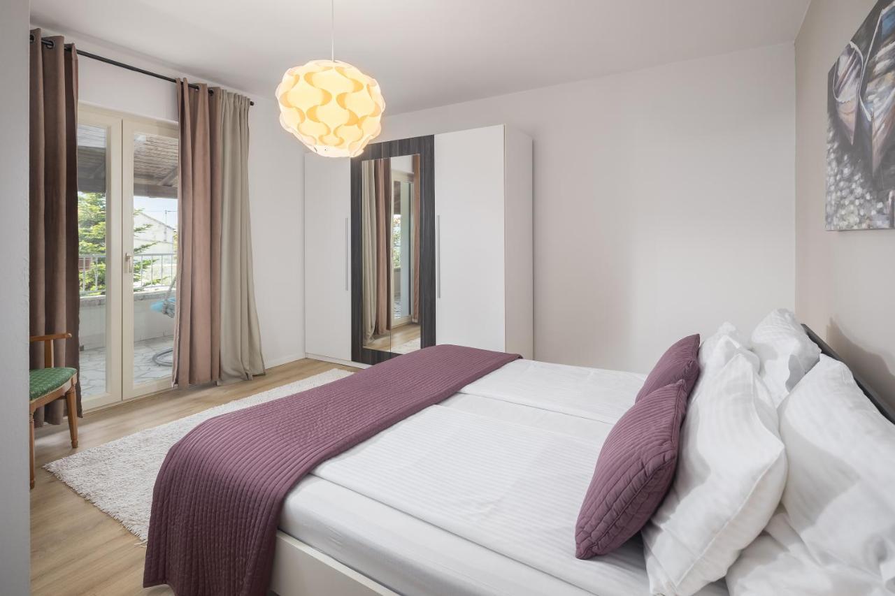Family Vacation Villa Žbandaj Eksteriør billede